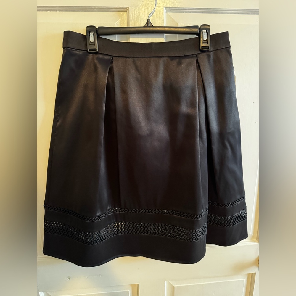 Ivanka Trump skirt